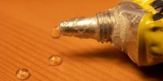 Как растворить супер клей – выбираем лучших помощников